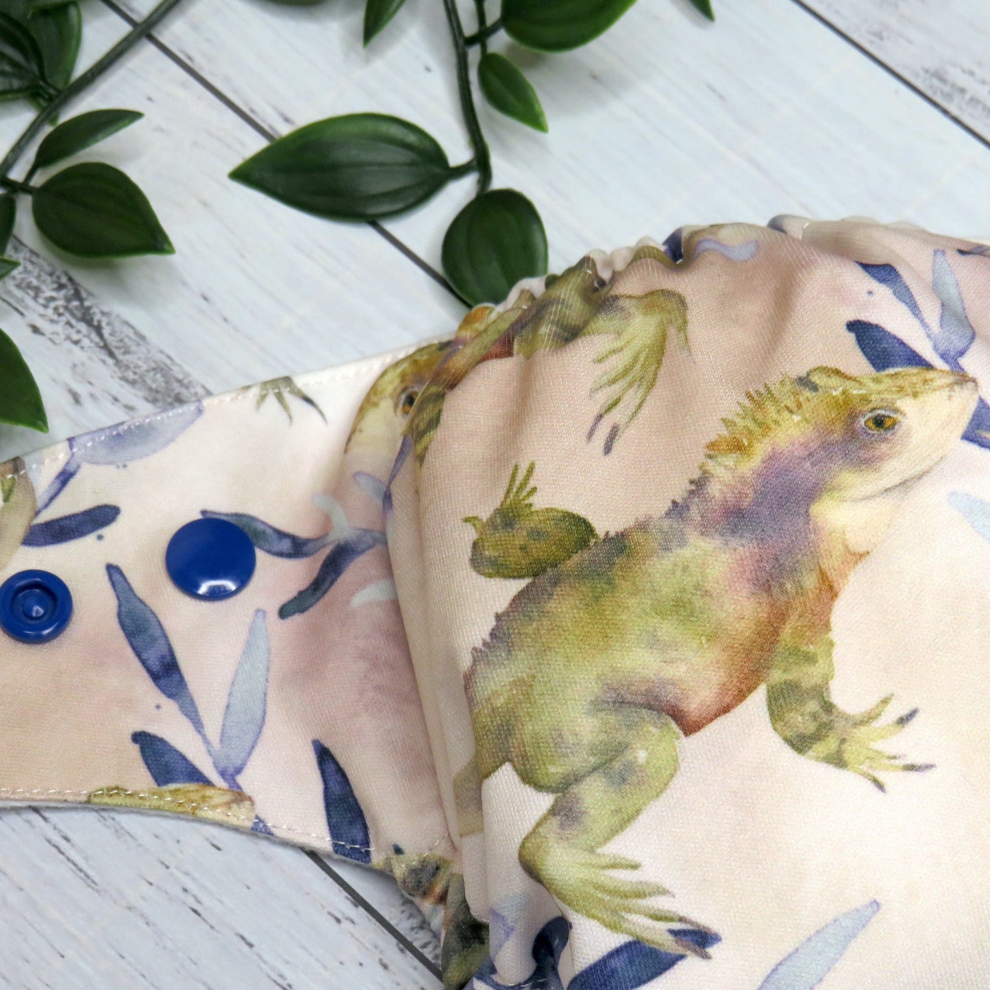 Feisty Lizards - Newborn Cloth Nappy