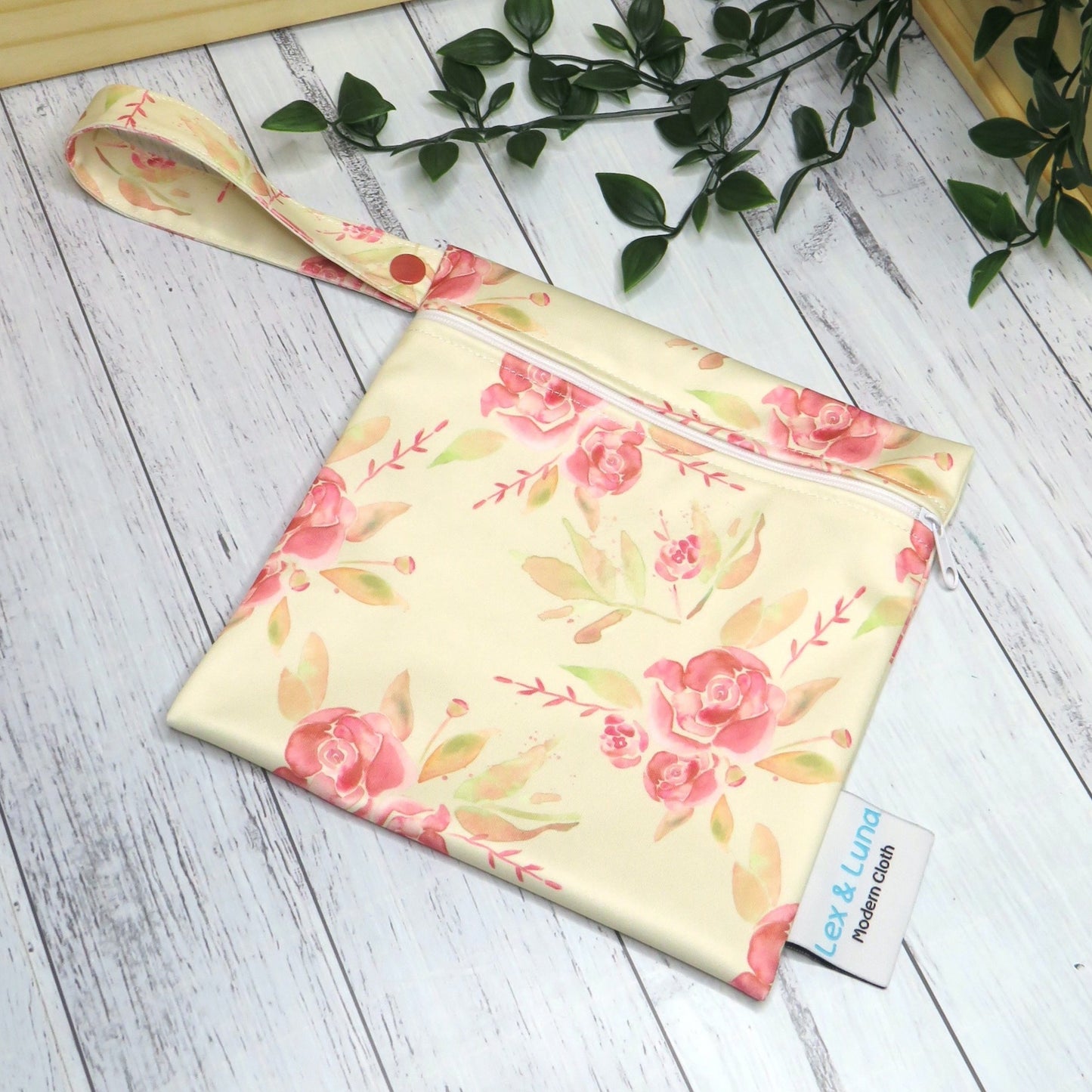 Vintage Blooms - Mini Wet Bag
