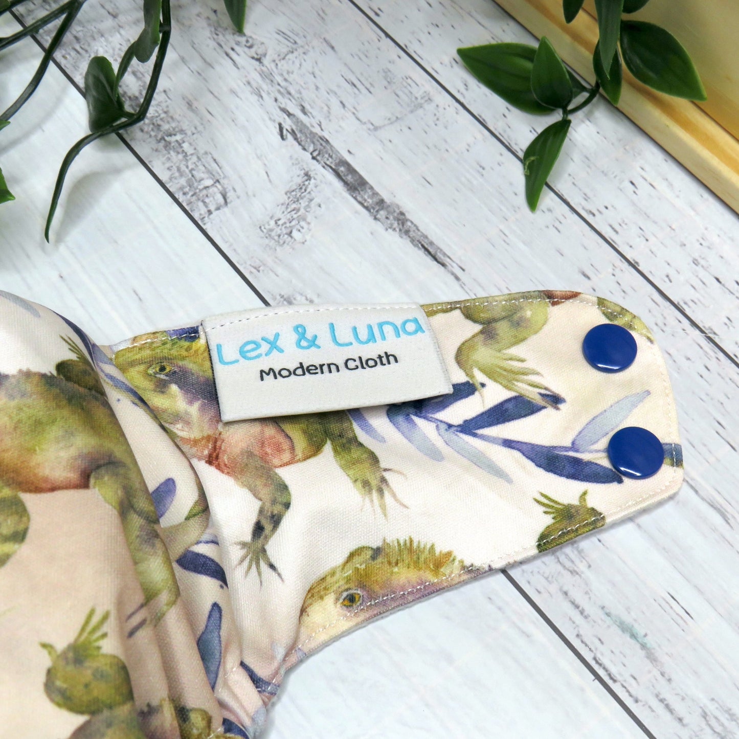 Feisty Lizards - Double Row Cloth Nappy