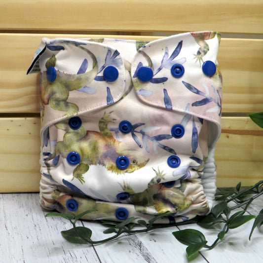 Feisty Lizards - Single Row Cloth Nappy